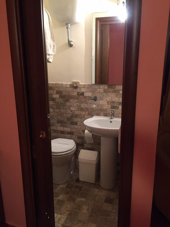 Il Casello Hotel Paola Szoba fotó
